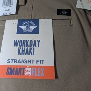 Dockers Tan Chinos Straight Fit Smart Flex
